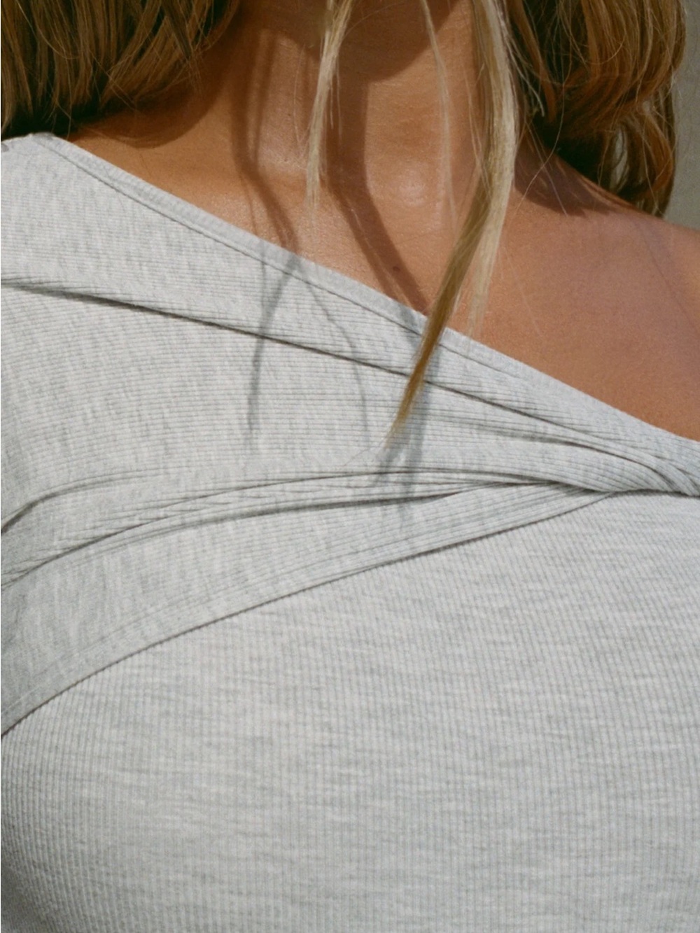 Joah Brown Off Shoulder Twist Long Sleeve Pearl Grey Rib Small - Picture 4 of 6